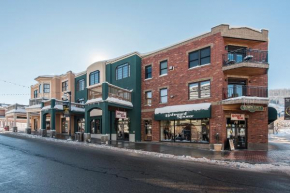 Downtown 2 Bedroom Town Lift by All Season Resorts Lodging